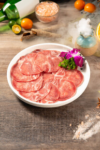 生鲜牛舌