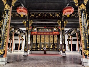 中式古建厅堂内景