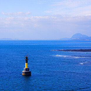 海上灯塔