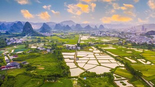 广西柳州小镇日落风光