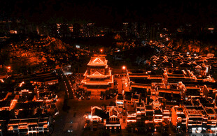柳州窑埠古镇夜景