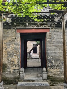 古宅门洞尽显中式韵味
