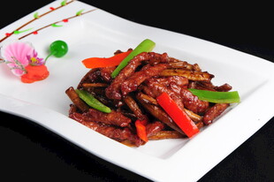 尖椒炒牛肉