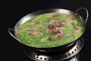 韭菜鸭血汤