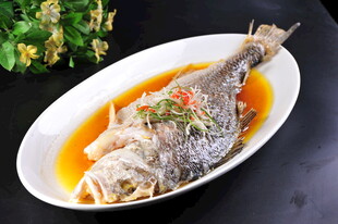 清蒸拉菲黄鱼
