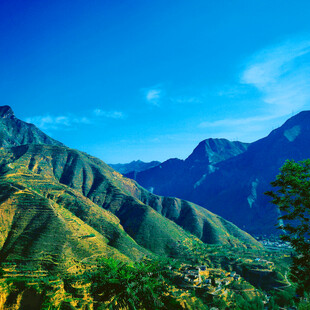 壮丽山景