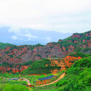 壮丽多彩的山间美景