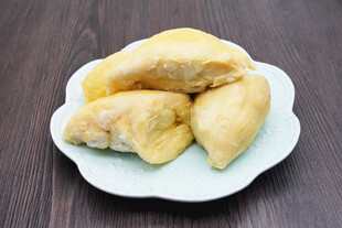 美味榴莲果肉装盘