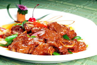 美味红烧牛肉菜肴