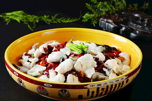 香辣牛蛙美食诱人