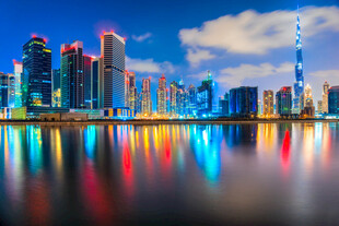 璀璨都市夜景绚丽天际线