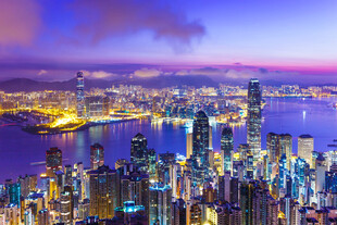 香港璀璨夜景天际线