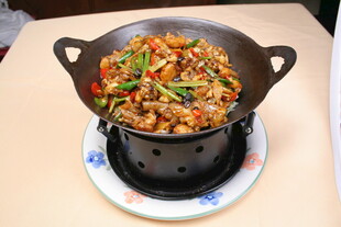 干锅牛蛙