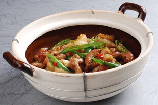 美味砂锅炖菜