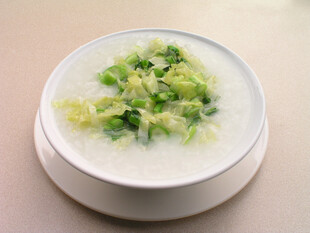 青菜粥特写