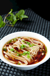阳春面条