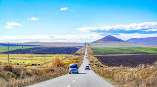 公路上的美景
