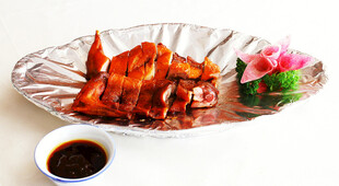 美味烤鸡摆盘精致