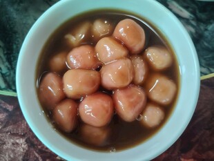 红糖汤圆