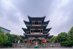 中式古楼阁 尽显典雅韵味