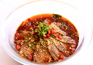 红油凉拌牛肉