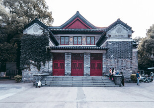 中式古典建筑大门