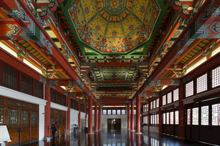 中式古建筑华丽长廊