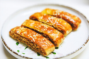 香酥芝麻糕点