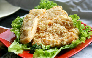 香酥炸鱼排配生菜