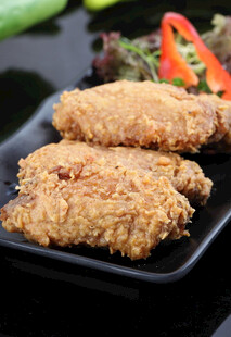 香酥炸鱼排美味诱人