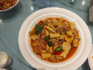 美味牛杂煲