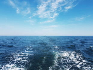 海上航行