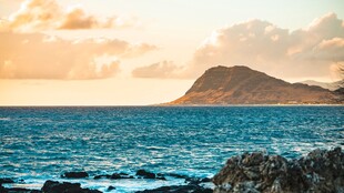 海边日落美景远山近海
