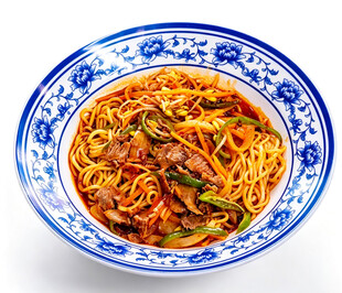 牛肉炒拉面美味炒面