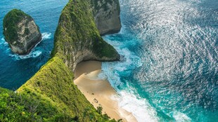 巴厘岛绝美海岸风光