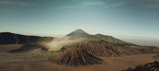 壮丽火山景观