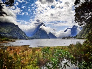 壮丽山水间的自然美景