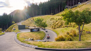 山间公路美景