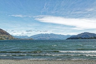 湖畔山海风光