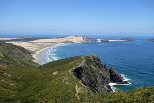 海岸风光山海相依美景