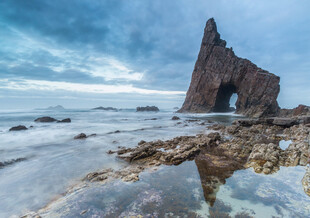 海边独特岩石景观