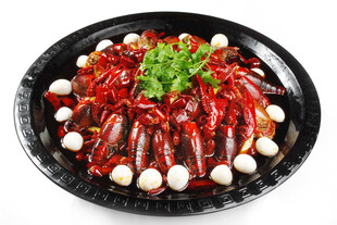 美味麻辣小龙虾摆盘精美