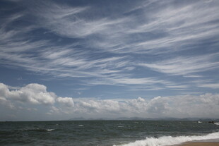 海边天空美景