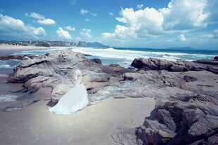 海边新娘浪漫婚纱写真