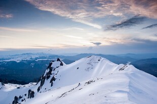 雪山壮丽风光