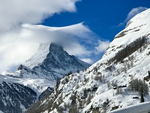 壮丽雪山美景