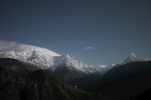 壮丽雪山景观