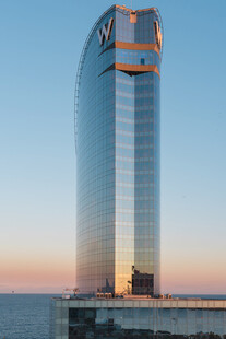 海滨摩天大楼建筑景观