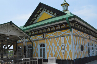 色彩斑斓的欧式风格建筑