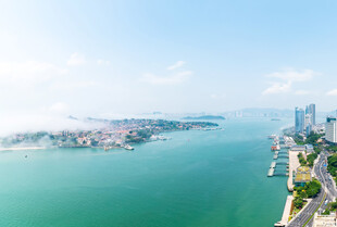 海滨城市美丽海岸线风光
